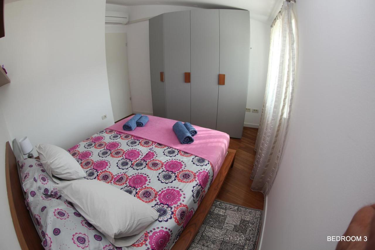 Luxury Marina View Apartment איזולה מראה חיצוני תמונה
